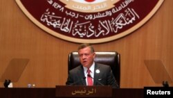 Jordan's King Abdullah II speaks during the 28th Ordinary Summit of the Arab League at the Dead Sea, Jordan, March 29, 2017. 