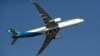 Kevin McAllister, director general de aviación comercial en Boeing, se disculpó con familiares de las víctimas de dos accidentes durante el Salón Internacional de la Aeronáutica y el Espacio de París el lunes 17 de junio de 2019. 