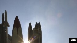 İran Qiyam-1 adlı raketi uğurla sınaqdan keçirib