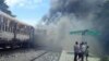 بھارت:ریل گاڑی میں آتشزدگی سے 26 ہلاک