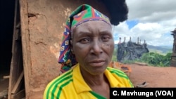 Anne Dube-Magoso in Chimanimani, March 22, 2019, was lucky to escape alive, but with several injuries, when her family's house collapsed during the cyclone March 16. But her 83-year-old father was suffocated.