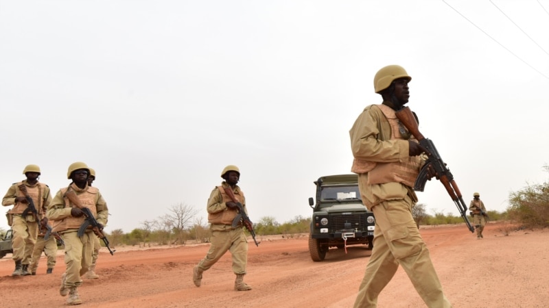 Sahel:800 attaques des groupes armés en 2021