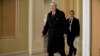 Pimpinan Mayoritas Senat AS, Mitch McConnell, tiba di Gedung Capitol Hill di Washington, 24 January 2019. 