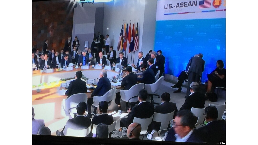 奥巴马与东盟领导人举行峰会 (美国之音莉雅拍摄)