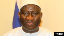 Tsohon Shugaban Najeriya Goodluck Jonathan, a lokacin da ya kai ziyara Gambia (Twitter/ State of Gambia.