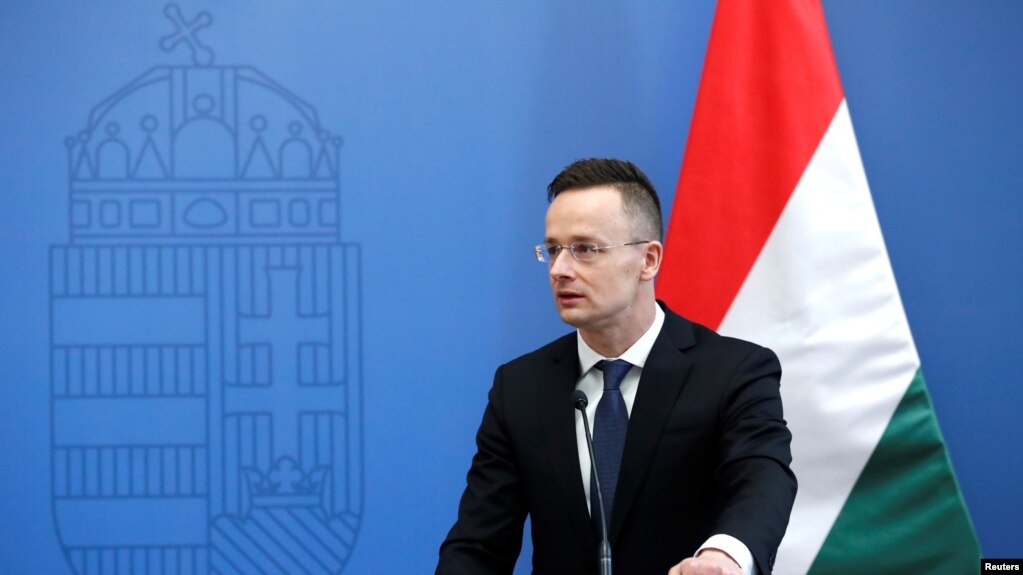 Ministri i jashtëm hungarez flet kundër multikulturalizmit