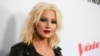 Top Ten Americano: Christina Aguilera criticada por cantar Whitney Houston nos AMAs