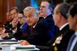 El presidente de México, Andrés Manuel López Obrador, habla durante un desayuno de trabajo con el secretario de Estado de los Estados Unidos, Antony Blinken, en el Palacio Nacional en la Ciudad de México, México, el 8 de octubre de 2021.