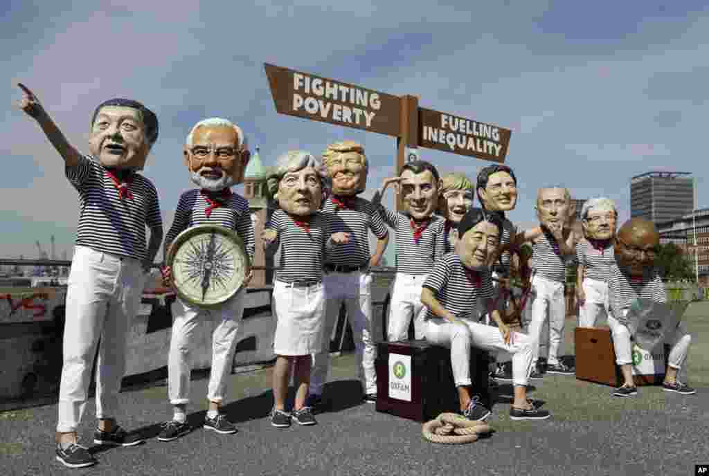 G20 Zirvesine katılacak olan liderlerin küçük heykelleri