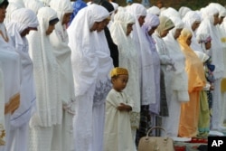 تجلیل از عید فطر در سراسر جهان