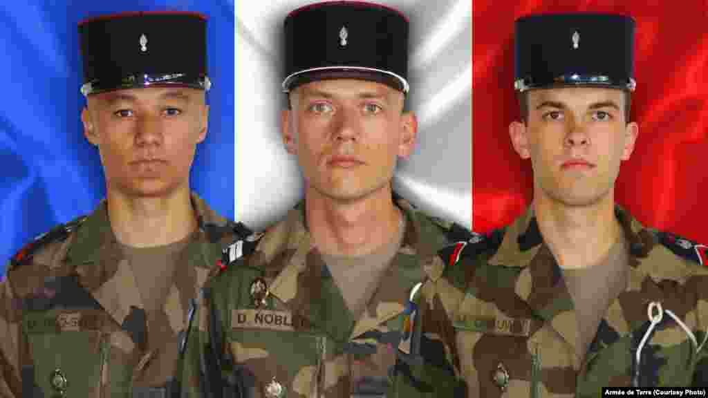 Trois soldats français morts après leur véhicule blindé a sauté sur une mine au Mali, le 13 Avril, 2016. 