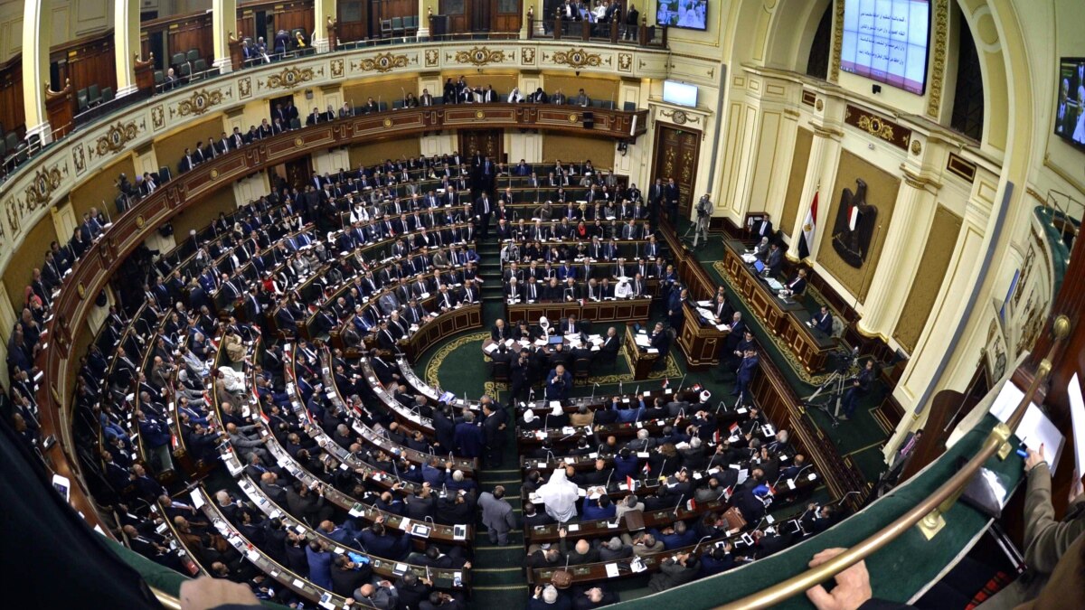 Egyptian Parliament Meets After 3 Year Lapse