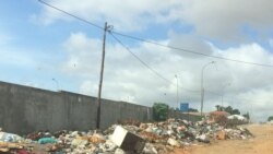 Trabalahdores da recolha do lixo entram em greve em Luanda -1:44