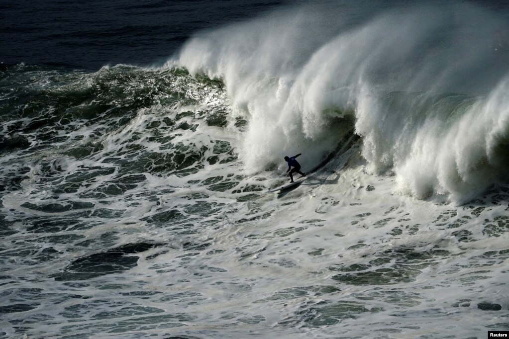  ٿ α ټ ǬŸ ƿ  &#39;ū ĵ (Big Wave Challenge)&#39; ۰ ĵ ġ   ִ.