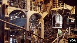 This is an example of a carefully collected, fascinating, but traditionally static museum exhibit - in this case, of old-time farm implements at the Mercer Museum in Doylestown, Pennsylvania. (Carol M. Highsmith)