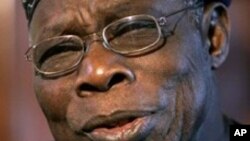 Mjumbe wa AU rais wa zamani wa Nigeria Olusegun Obasanjo.