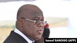 Felix Tshisekedi, président de la République démocratique du Congo (RDC), prononce un discours lors des funérailles nationales du défunt président tchadien Idriss Deby, à N'Djamena, le 23 avril 2021.