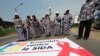 Une manifestation pour encourager la lutte contre le sida à Abidjan, le 1er décembre 2008.