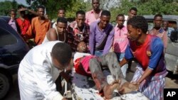 Seorang warga sipil cedera akibat bentrokan antara pasukan Somalia dan milisi yang setia kepada mantan pemimpin perang di Mogadishu.