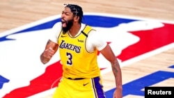 Anthony Davis des Los Angeles Lakers lors d'un match contre Miami, USA, le 6 octobre 2020.