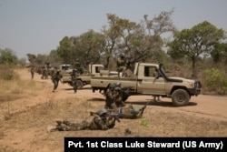 Nigerien soldiers respond to an ambush during training at Exercise Flintlock 2019 near Po, Burkina Faso, Feb. 26, 2019.