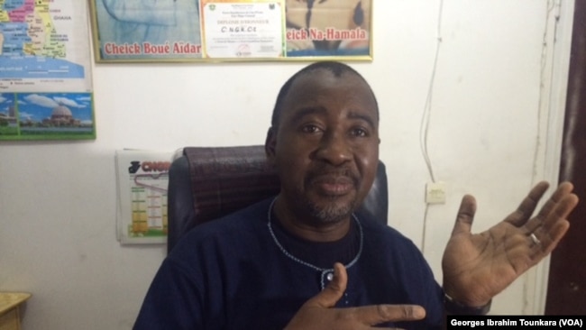 Touré Adama, président de la Coordination des gares routières, à Abidjan, en Côte d'Ivoire, le 17 juin 2017. (VOA/Georges Ibrahim Tounkara)