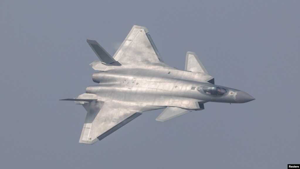 Trung Quốc giới thiệu máy bay tàng hình J-20 năm ngoái, giờ đây lại thử nghiệm radar phát hiện máy bay tàng hình