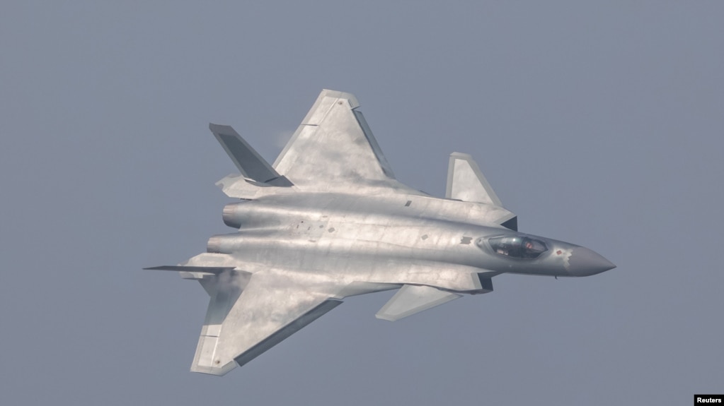 Máy bay chiến đấu tàng hình J-20 của Trung Quốc. 