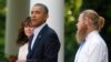 President Obama stands with Bob Bergdahl and Jami Bergdahl, left, as he delivers a statement about the release of their son, U.S. Army Sergeant Bowe Bergdahl, Rose Garden of the White House, Washington, May 31, 2014.