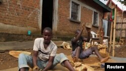 Des mineurs artisanaux dans l'est de la République démocratique du Congo (RDC)