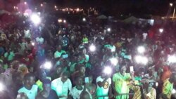 Le public du festival Afrobeat, Ouagadougou, le 20 septembre 2020. (VOA/Lamine Traoré)