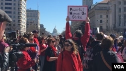 Một cuộc biểu tình nhân Ngày Phụ nữ Quốc tế ở Washington, D.C., 8/3/2017.