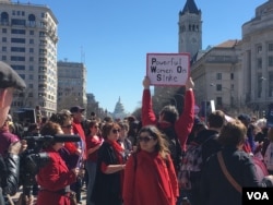 Women participate in International Women's Day Protest in Washington, D.C. on March 8, 2017. (Photo: E. Sarai / VOA)