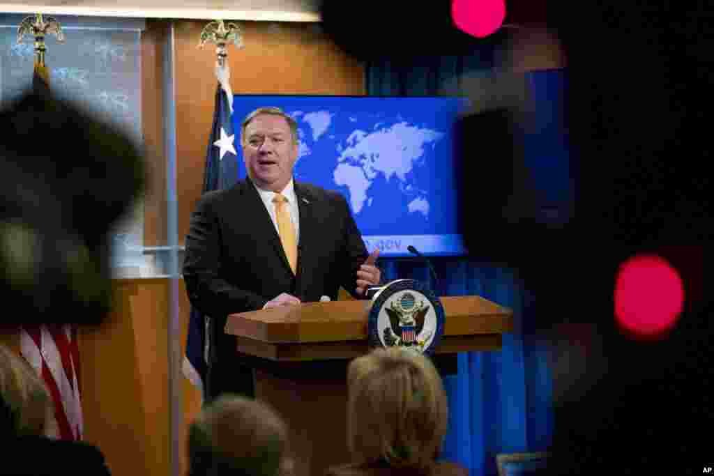 وزیر خارجه آمریکا روز جمعه اعلام کرد ایالات متحده شش ماه پیمان منع گسترش موشک های هسته&zwnj;ای میانبرد را تعلیق می کند. اگر روسیه به نقض این پیمان ادامه دهد، به طور کامل از آن خارج می شود.