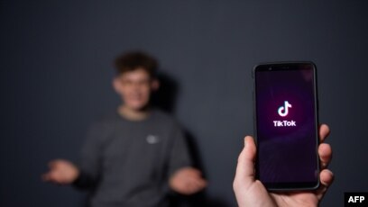 Dua Senator As Serukan Penyelidikan Intelijen Terhadap Tiktok