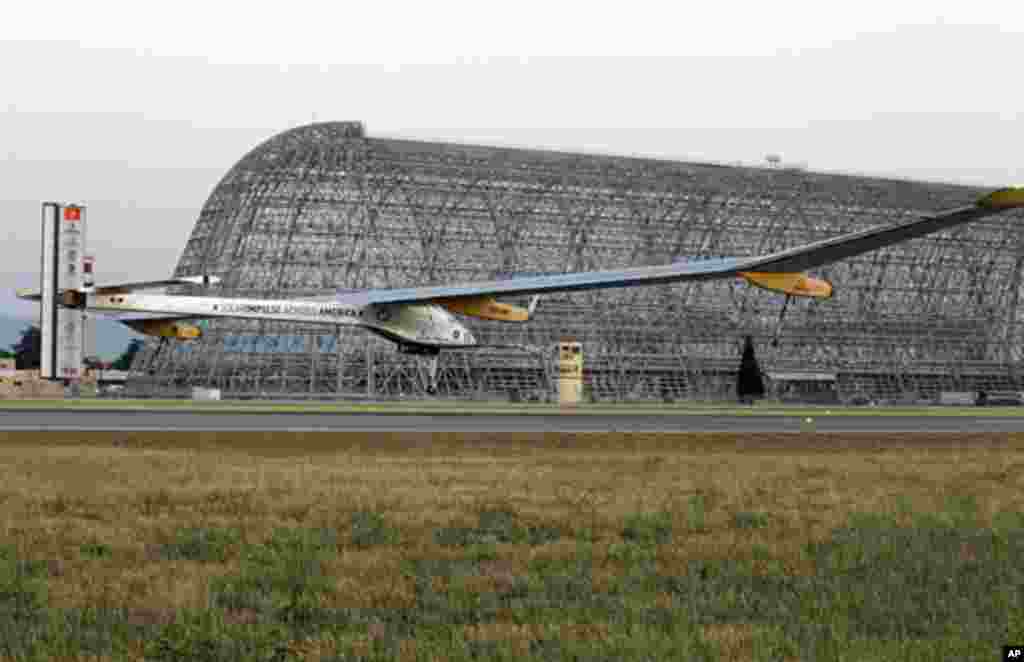 "Solar Impulse"un maksimal sürəti 69 km/saatdır
