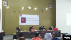 Diskusi memperingati 22 tahun kasus Udin di Yogyakarta, Kamis 16 Agustus 2018. (Foto: VOA/Nurhadi)
