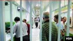  زندانیان در یکی از زندان‌های ایران - آرشیو