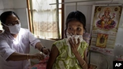 Một bệnh nhân lao đang được điều trị tại một bệnh viện ở Gauhati, Ấn Độ 24/3/2012. 