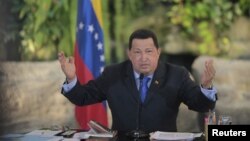 El presidente de Venezuela, Hugo Chávez, durante una conferencia de prensa en donde se refirió a la CorteIDH y a la venta de petróleo al Mercosur.