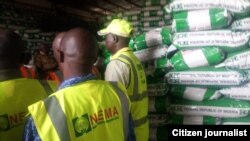 나이지리아 보르노 주에서 구호단체 관계자들이 지원 식량을 준비하고 있다. (자료사진)