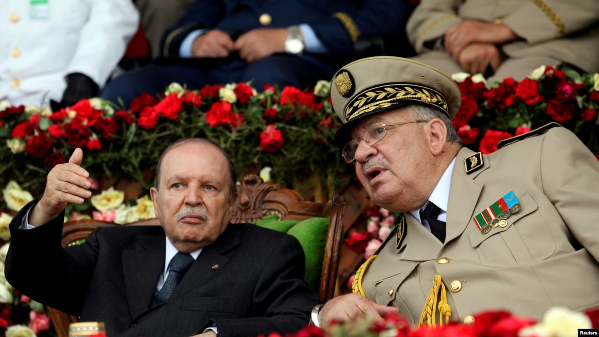 Presiden Aljazair Bentuk Pemerintahan Baru