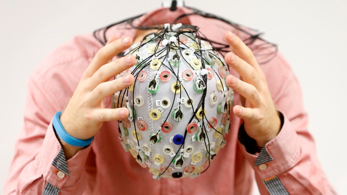Electric Shocks to the Brain May Help Older People’s Memory