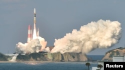 지난해 11월 일본 서부 다네가시마 우주센터에서 기상관찰 위성 '히마와리-9'가 H2A 로켓에 실려 발사되었다. (자료사진)