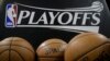 NBA: San Antonio arrache une précieuse victoire sur Denver dans la course aux play-offs