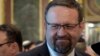 Советник Трампа Себастьян Горка отправлен в отставку