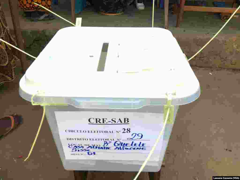 Urna de voto, Guin&#233;-Bissau, 2019
