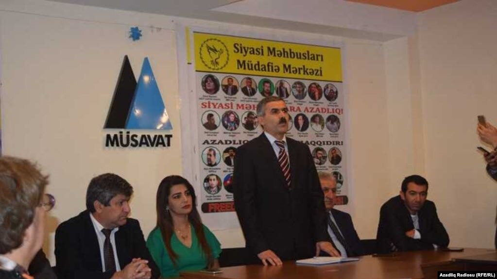 Oqtay Gülalıyevin vəziyyəti kritik olaraq qalır
