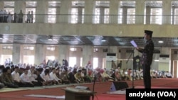 Presiden Joko Widodo meresmikan Hari Santri Nasional di Masjid Istiqlal Jakarta, Kamis, 22 Oktober 2015 (Foto: VOA/Andylala)
