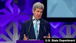 Ngoại trưởng Hoa Kỳ John Kerry phát biểu tại Hội nghị Năng lượng Bloomberg tại thành phố New York, ngày 5/4/2016.